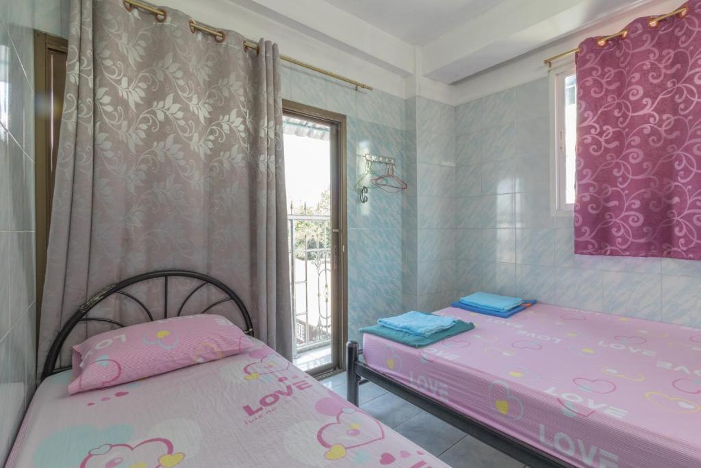בנגקוק New Central Guesthouse מראה חיצוני תמונה