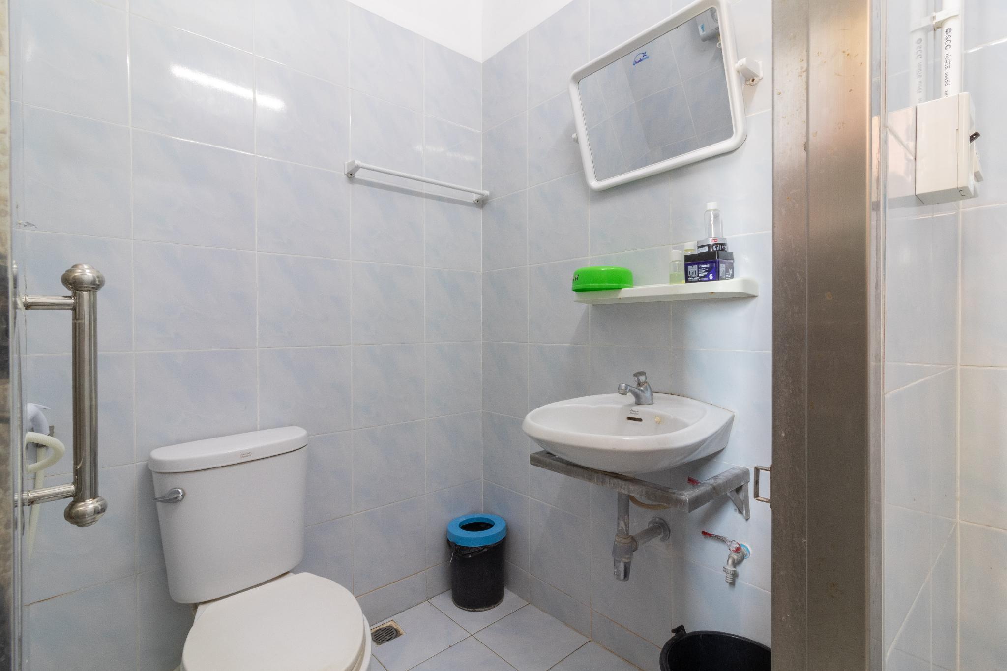 בנגקוק New Central Guesthouse מראה חיצוני תמונה